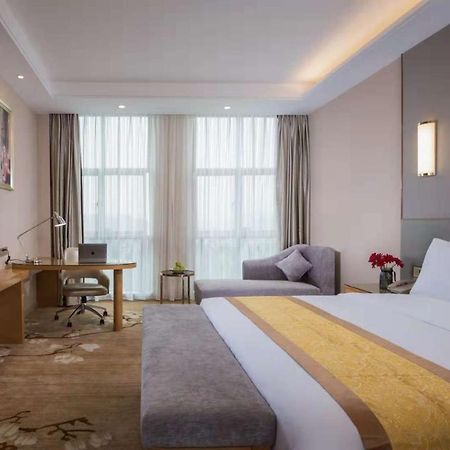 Vienna International Hotel Zhejiang Wuyi Hushan Екстериор снимка